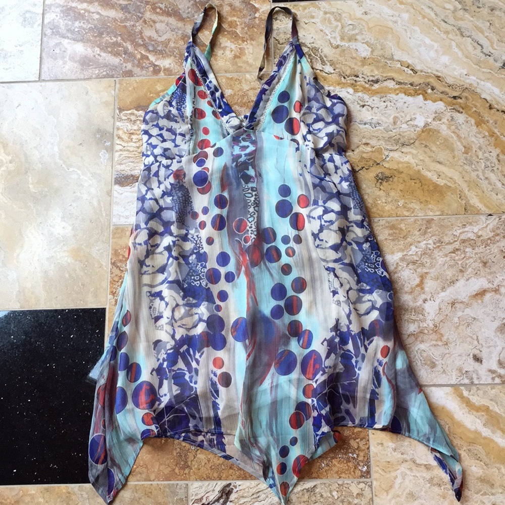 Luv2Luv gossamer 100% rayon print Handkerchief hem